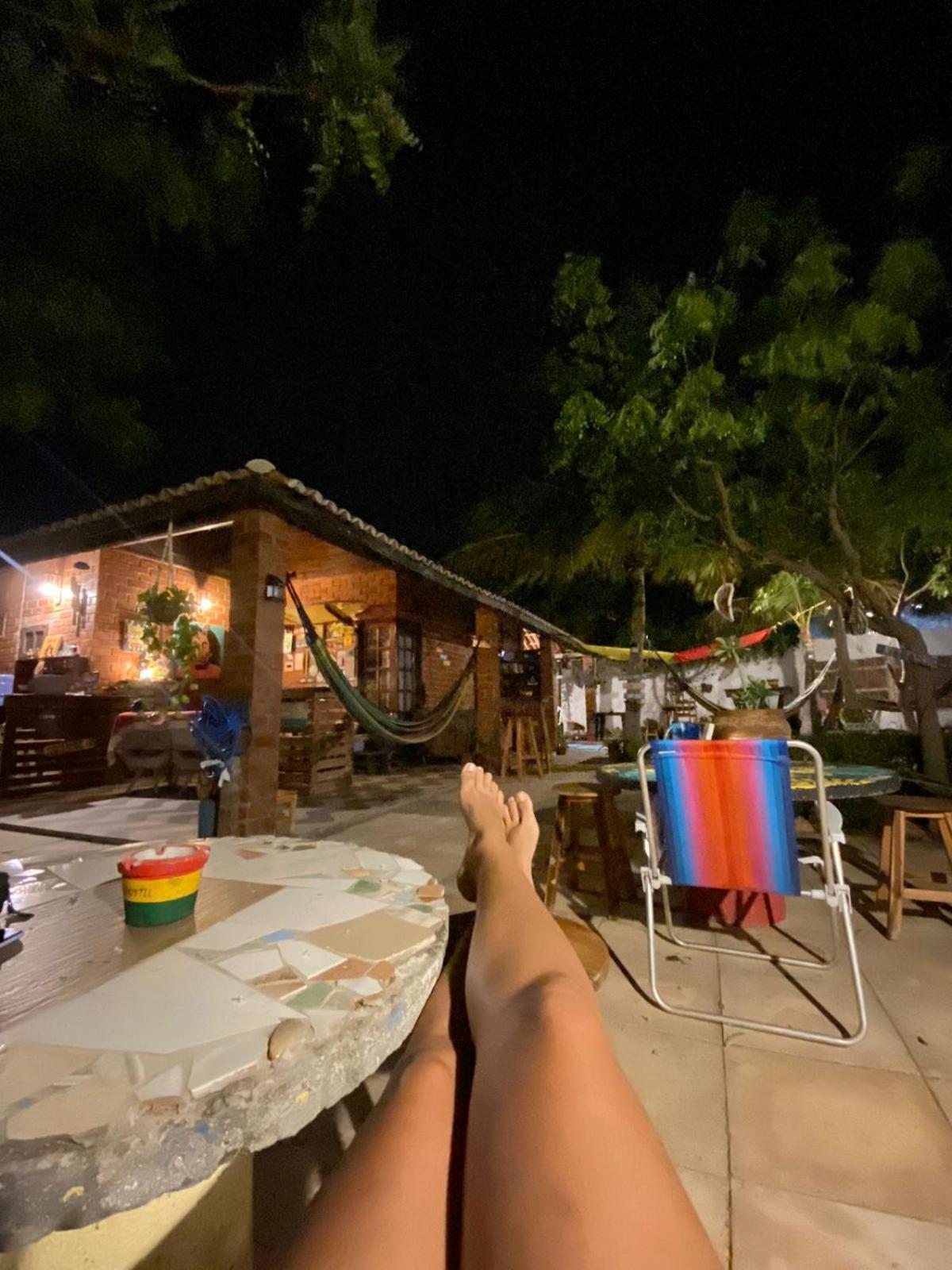 Canoa Roots Hostel Canoa Quebrada Buitenkant foto