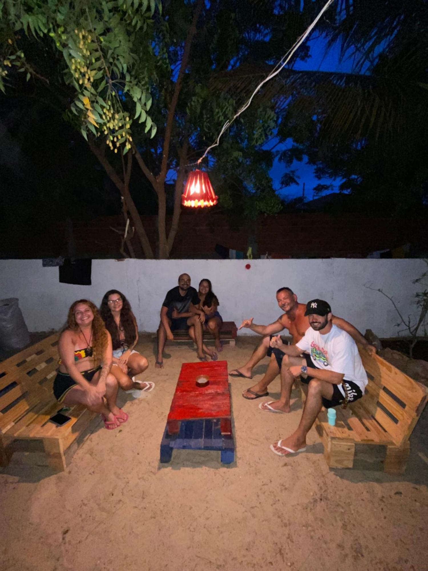 Canoa Roots Hostel Canoa Quebrada Buitenkant foto